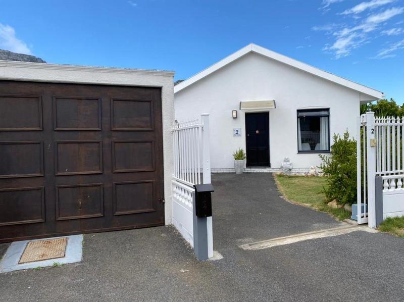 3 Bedroom Property for Sale in Fish Hoek Western Cape